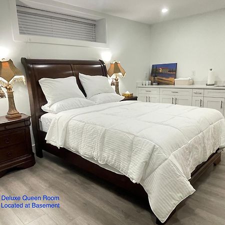 South Vancouver Guesthouse ภายนอก รูปภาพ